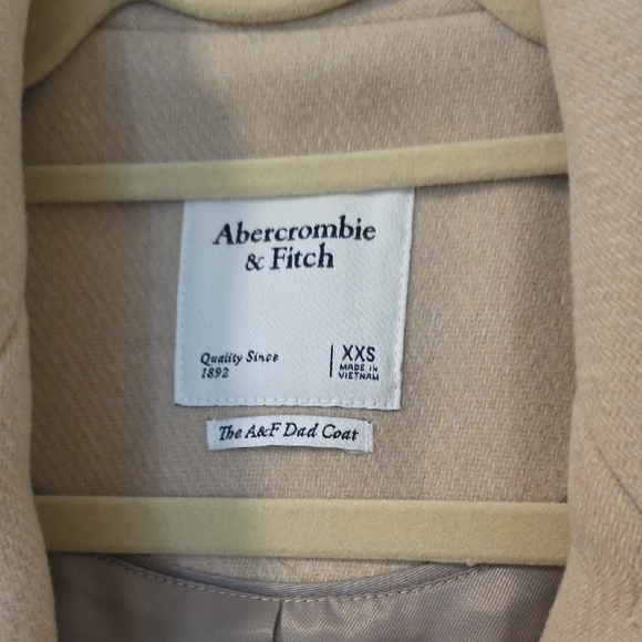 Abercrombie & Fitch Cream Dad Coat - Picture 2 of 5